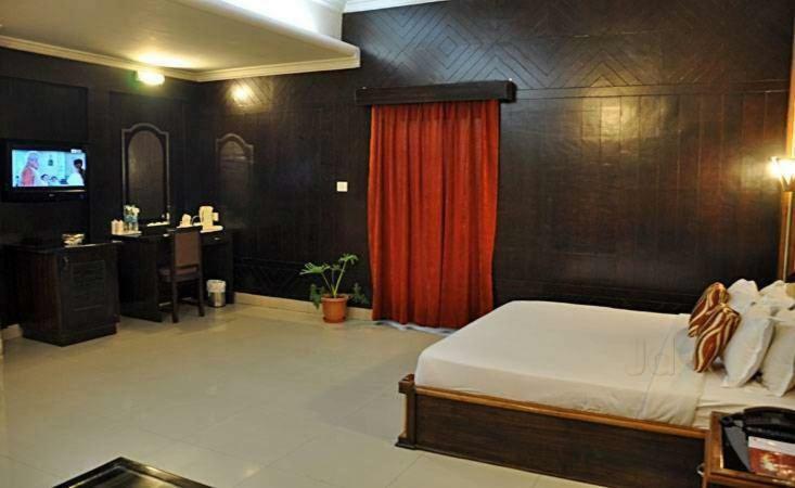 Hotel Rudra Continental Rudrapur Exteriér fotografie