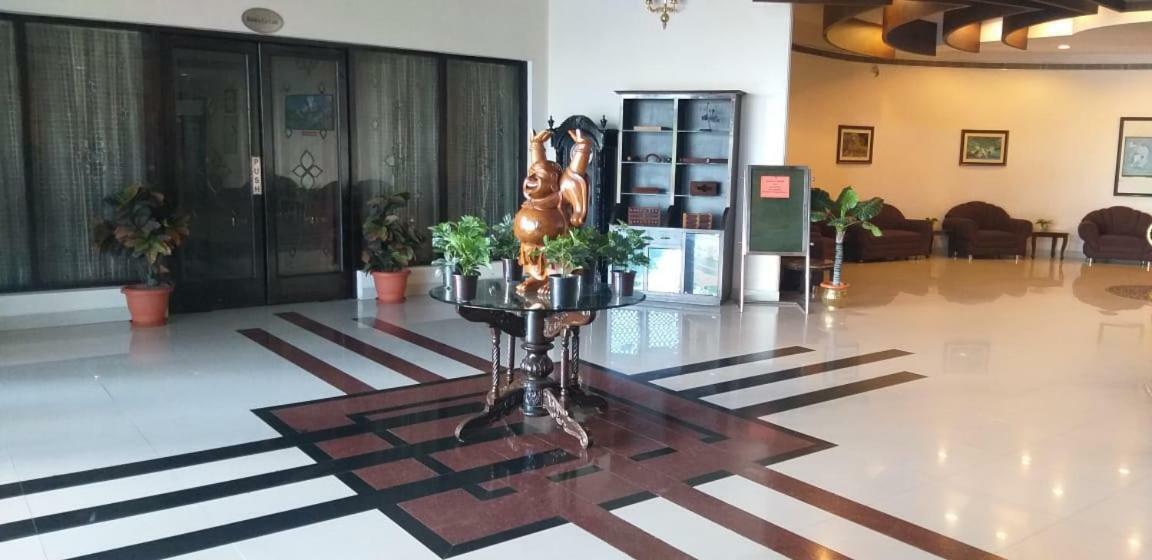 Hotel Rudra Continental Rudrapur Exteriér fotografie