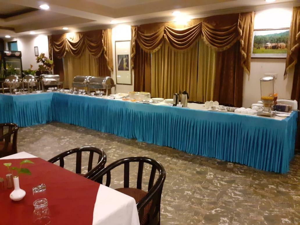 Hotel Rudra Continental Rudrapur Exteriér fotografie
